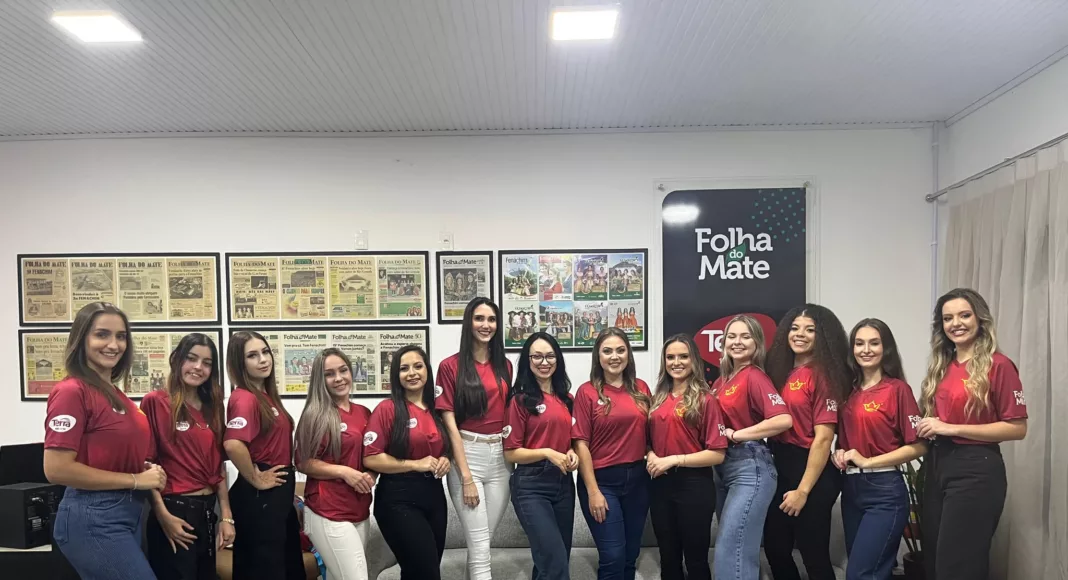 Candidatas foram apresentadas na noite desta sexta-feira, 9. (Foto: Luana Schweikart)