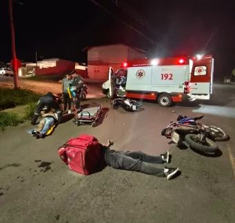 Colisão envolveu duas motos, no bairro Aviação (Foto: Reprodução/FM)