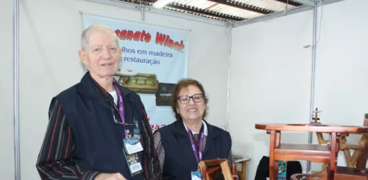 Casal Winck é pioneiro no artesanato (Foto: Caco Villanova)