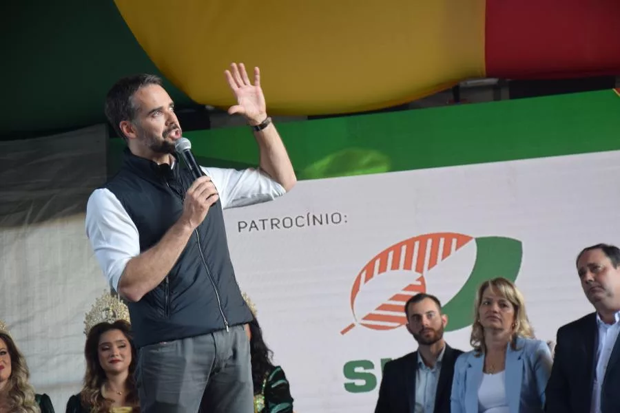 Governador, durante a abertura da Fenachim (Foto: Luana Schweikart/Folha do Mate)