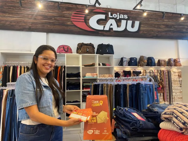 Vanessa Silva, da Caju Confecções, salienta benefício da campanha 
Local é Legal para as vendas (Foto: Júlia Brandenburg)