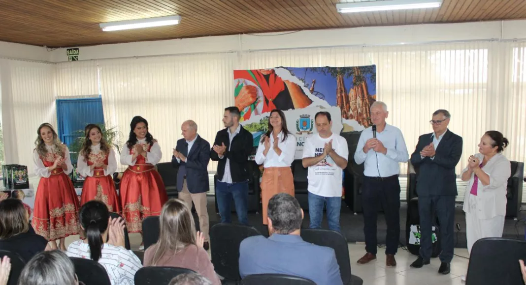 Assembleia transcorreu no auditório (Foto: Caco Villanova)