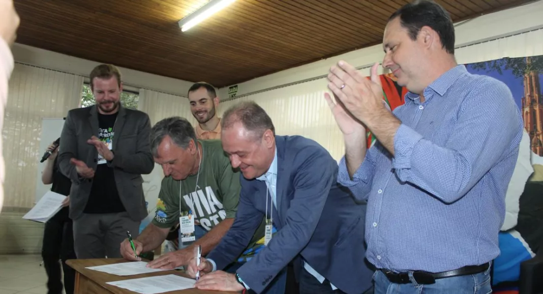 Parceria entre Amturvales e Aturvarp foi oficializado. (Foto: Caco Villanova)