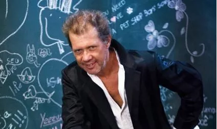 Músico, cantor e compositor Wander Wildner ganhou projeção nacional a partir da década de 1980 (Foto: Fernanda Chemale/Divulgação)